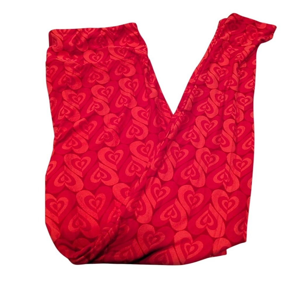 LuLaRoe Leggings Tall & Curvy Red Heart Print Soft Valentine's Day TC Plus Size